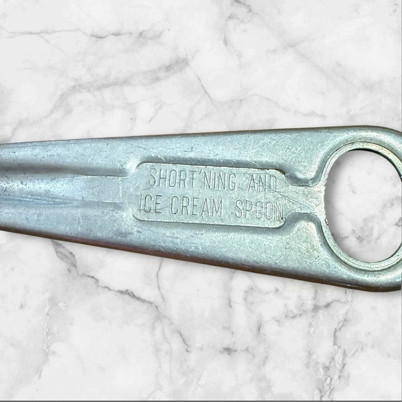 Vintage 8" Aluminum Short'ning and Ice Cream Spoon - Picture 2 of 3